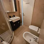 Daire Dani's Lakeside In Euroresidence Garda (Verona)