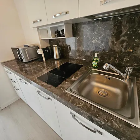 Dani's Lakeside In Euroresidence Apartment Garda (Verona)
