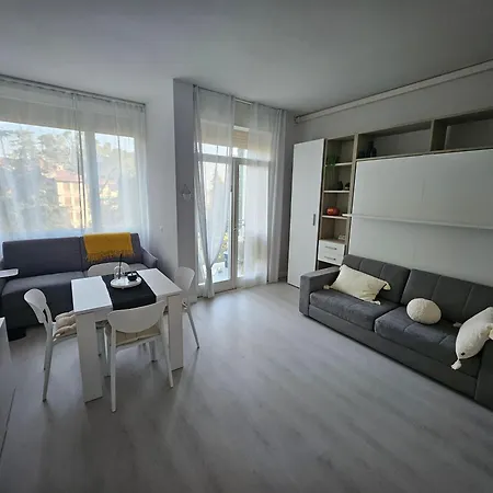 Dani's Lakeside In Euroresidence Garda (Verona)