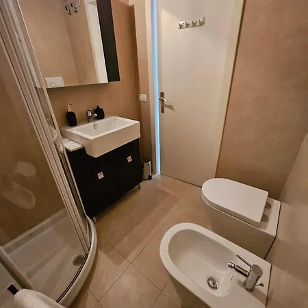 Apartment Dani's Lakeside In Euroresidence Garda (Verona)
